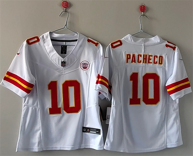 Women's Kansas City Chiefs #10 Isiah Pacheco White 2023 F.U.S.E. Vapor Untouchable Limited Stitched Jersey(Run Small)