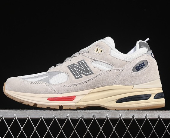 MADE in UK New Balance 991v2 MiUK Vintage Sport Shoes U991VS2 Off White Blanc De Blanc Savvy Red