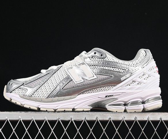 New Balance 1906R Urbancore Silver White M1906RCB Sneaker